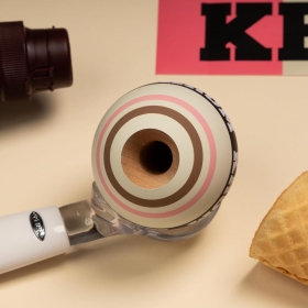 Kendama Krom STROGO Neapolitan Vanilla