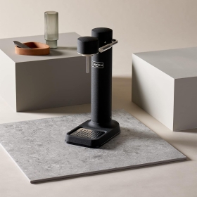 Aparat pentru apa carbogazoasa Aarke Carbonator 3, otel inoxidabil, negru mat, 1L