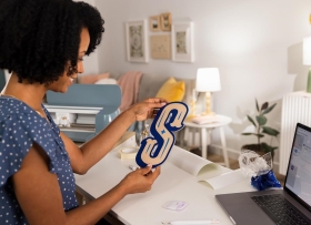 Aparat de etichetat Cricut Maker 4, Sage Green